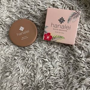 Hanalei Beauty Company Matte Bronzer